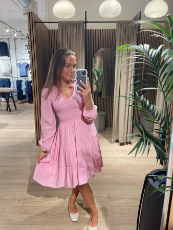 NILINE DRESS PINK