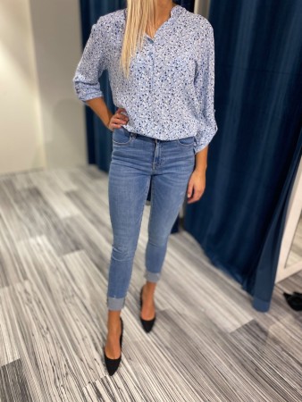 KRISTIN BLOUSE LIGHT BLUE
