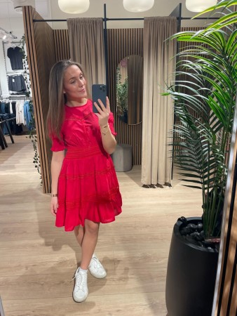 ELOISE SHORT RED