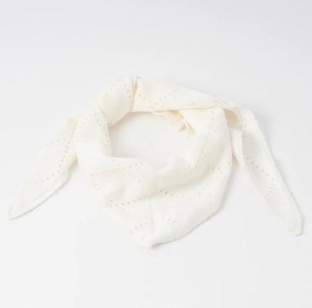 SKJERF TREKANT OFFWHITE