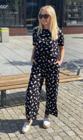 BYISOLE CROPPED PANTS COMBI 5