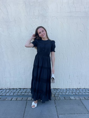ELOISE LONG BLACK