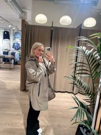 FFQMOW PONCHO SILVER MINK