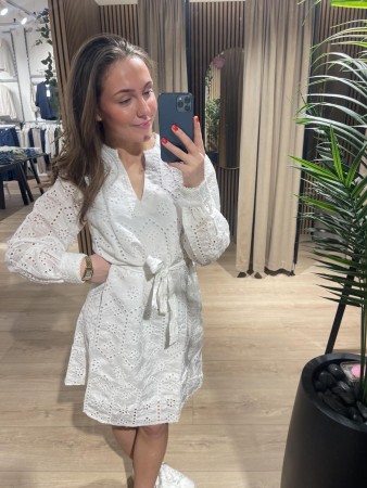 VISINE DRESS WHITE